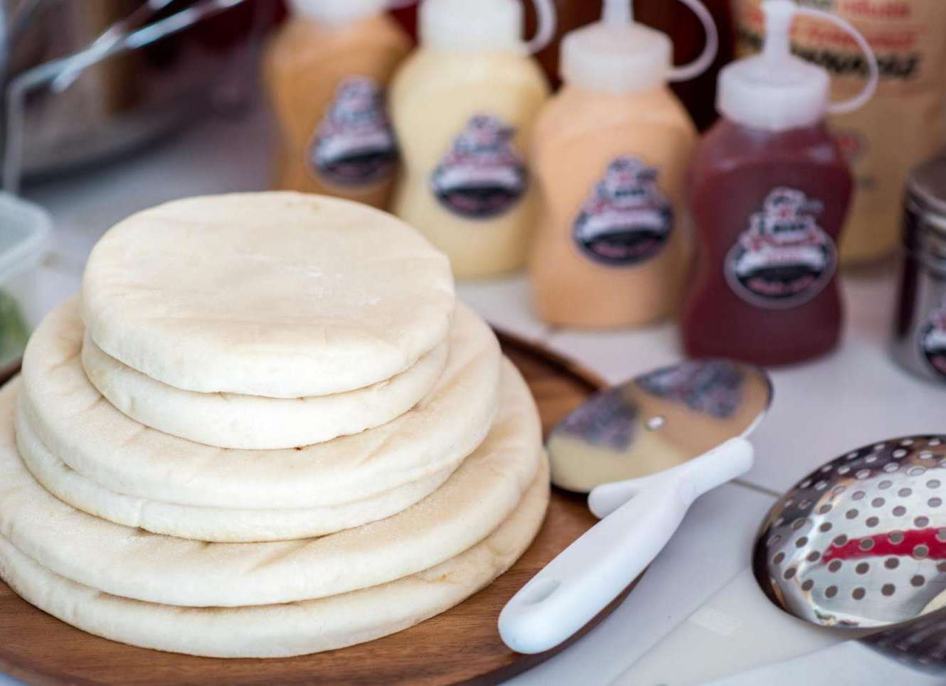 แป้งพิซซ่าสำเร็จรูป สำหรับเปิดร้านพิซซ่า